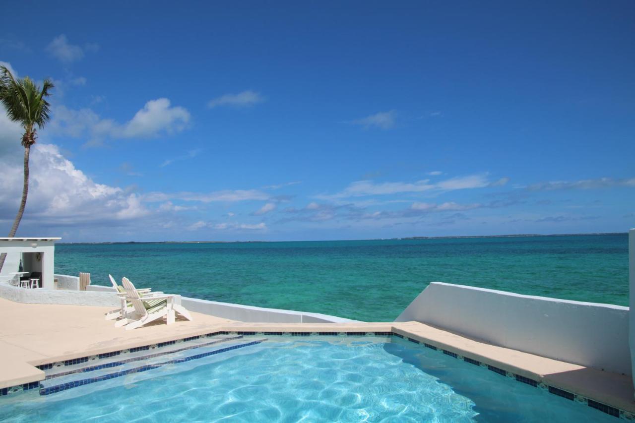 Water'S Edge Villa - Oceanfront With Private Pool Nassau Buitenkant foto