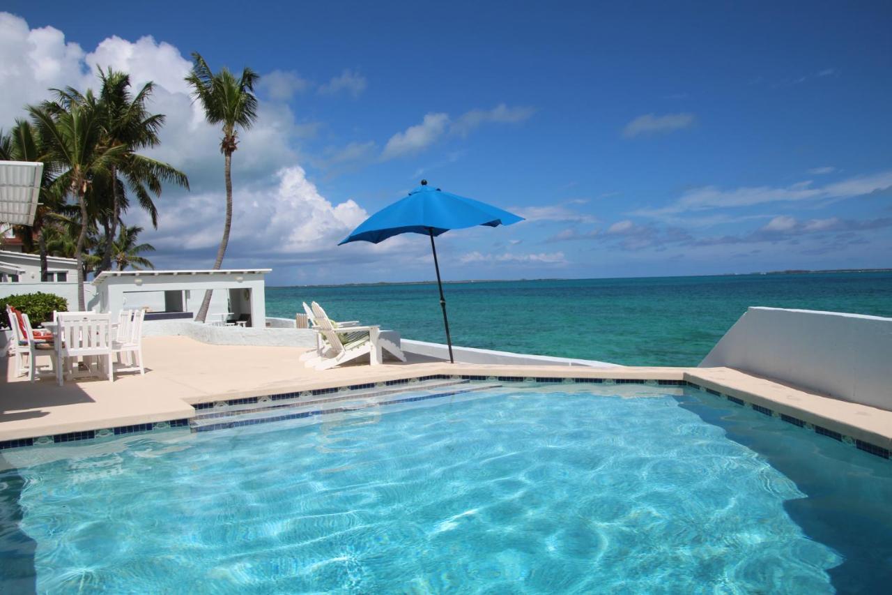 Water'S Edge Villa - Oceanfront With Private Pool Nassau Buitenkant foto